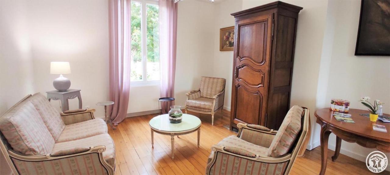 Bed and Breakfast Au Fil De L'Eau Milly-sur-Therain Екстер'єр фото